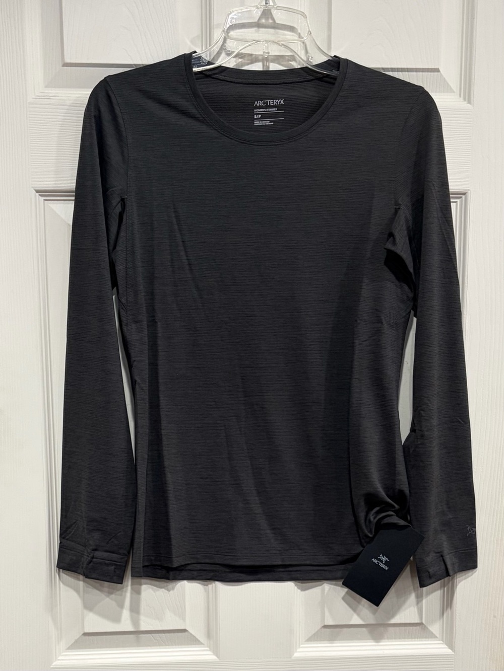 Arc’teryx Women's XXL Taema Crew Neck Shirt Long Sleeve Black Heather NWT